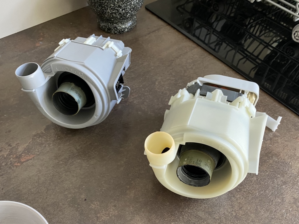 The new pump (left) and the old pump (right).